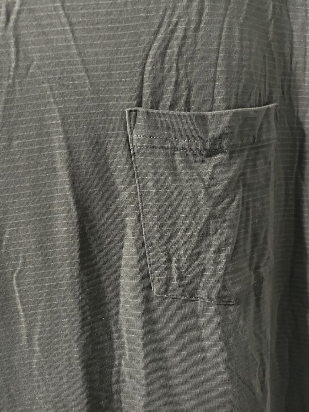 💪 Vuori Men's Green Striped Short Sleeve Stretch Athletic T-Shirt Large L EUC - Picture 5 of 5